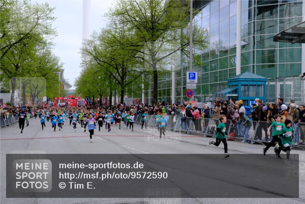 25.04.2026 - Das Zehntel Tim E. http://msf.ph/oto/9572590 25.04.2026 10:33:10 Ziel  meine-sportfotos.de