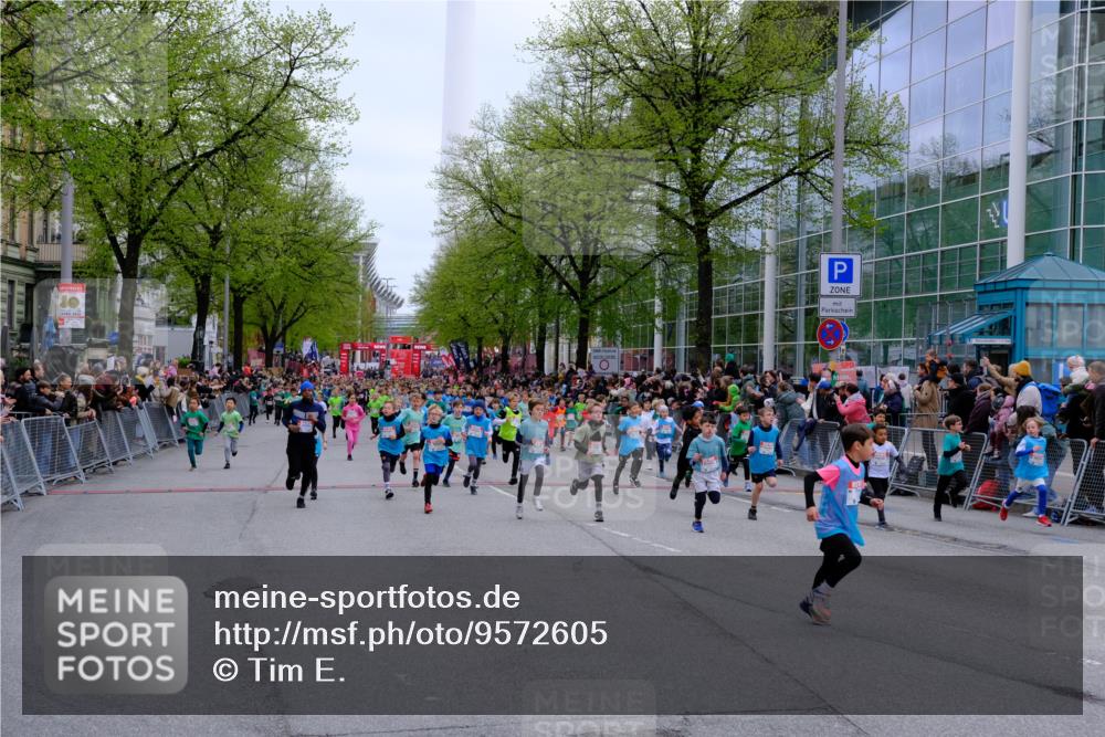 25.04.2026 - Das Zehntel Tim E. http://msf.ph/oto/9572605 25.04.2026 10:33:12 Ziel  meine-sportfotos.de