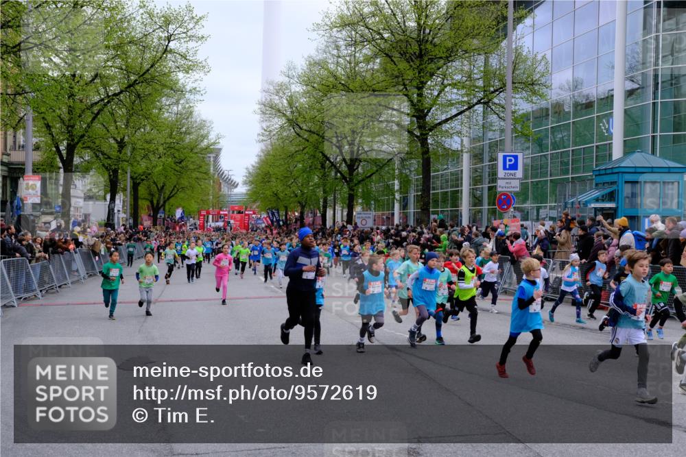 25.04.2026 - Das Zehntel Tim E. http://msf.ph/oto/9572619 25.04.2026 10:33:15 Ziel  meine-sportfotos.de