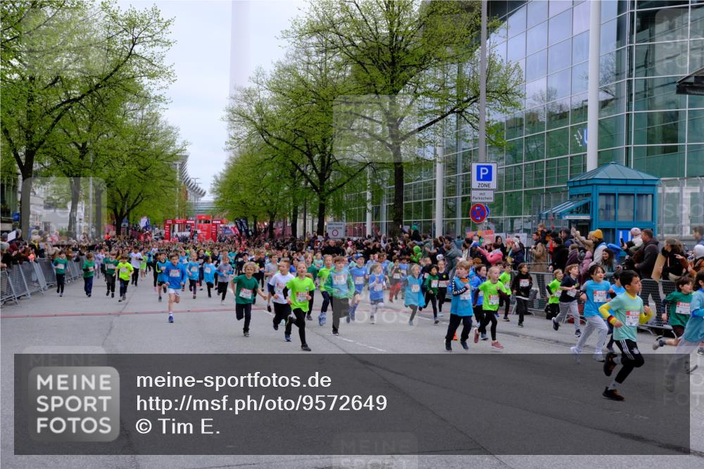 25.04.2026 - Das Zehntel Tim E. http://msf.ph/oto/9572649 25.04.2026 10:33:20 Ziel  meine-sportfotos.de