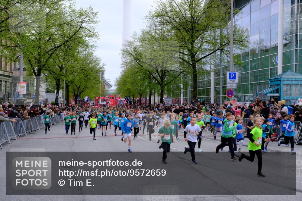 25.04.2026 - Das Zehntel Tim E. http://msf.ph/oto/9572659 25.04.2026 10:33:22 Ziel  meine-sportfotos.de