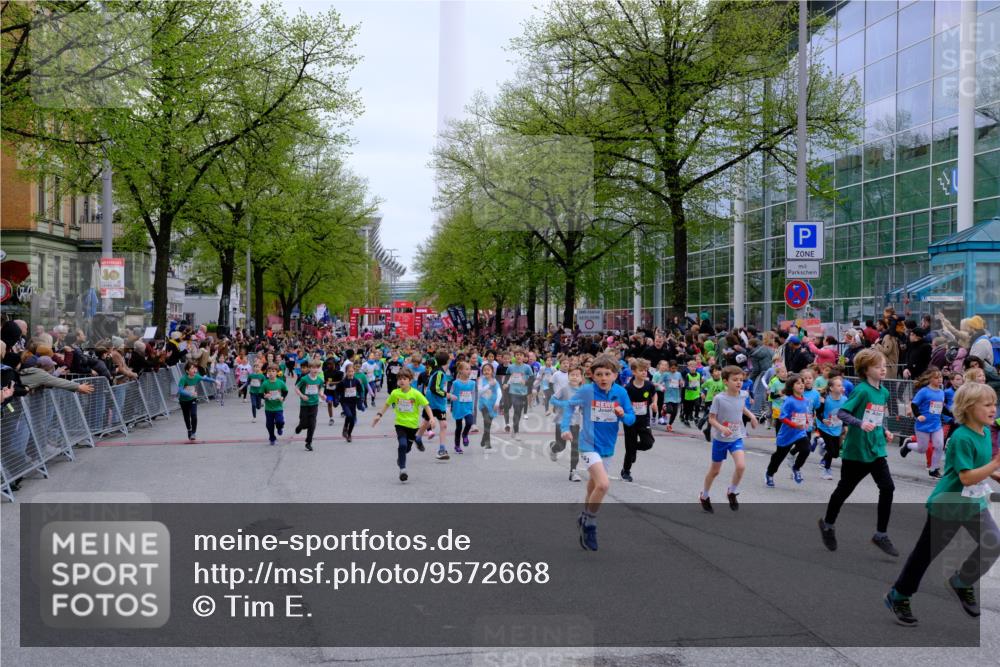 25.04.2026 - Das Zehntel Tim E. http://msf.ph/oto/9572668 25.04.2026 10:33:23 Ziel  meine-sportfotos.de