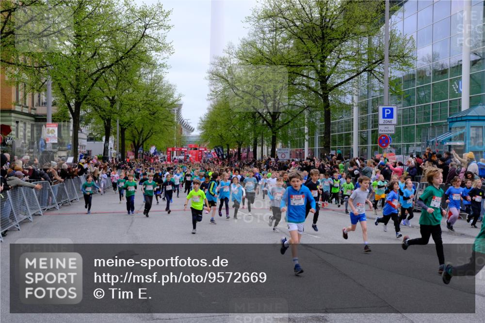 25.04.2026 - Das Zehntel Tim E. http://msf.ph/oto/9572669 25.04.2026 10:33:23 Ziel  meine-sportfotos.de