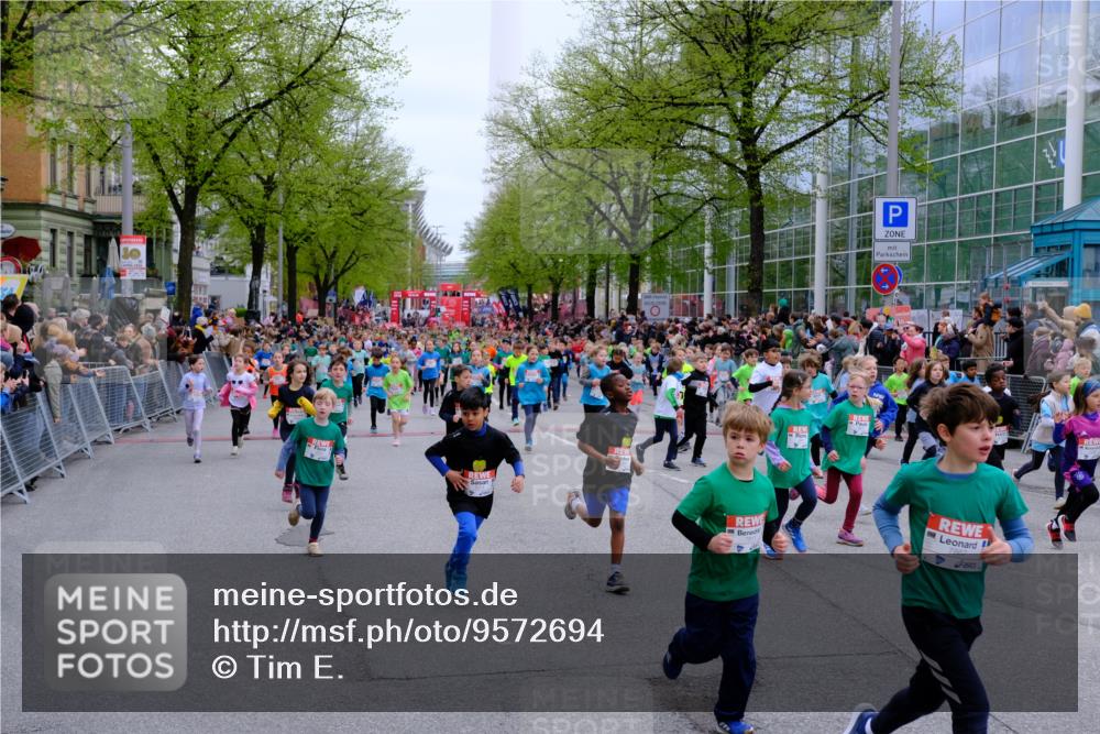 25.04.2026 - Das Zehntel Tim E. http://msf.ph/oto/9572694 25.04.2026 10:33:29 Ziel  meine-sportfotos.de