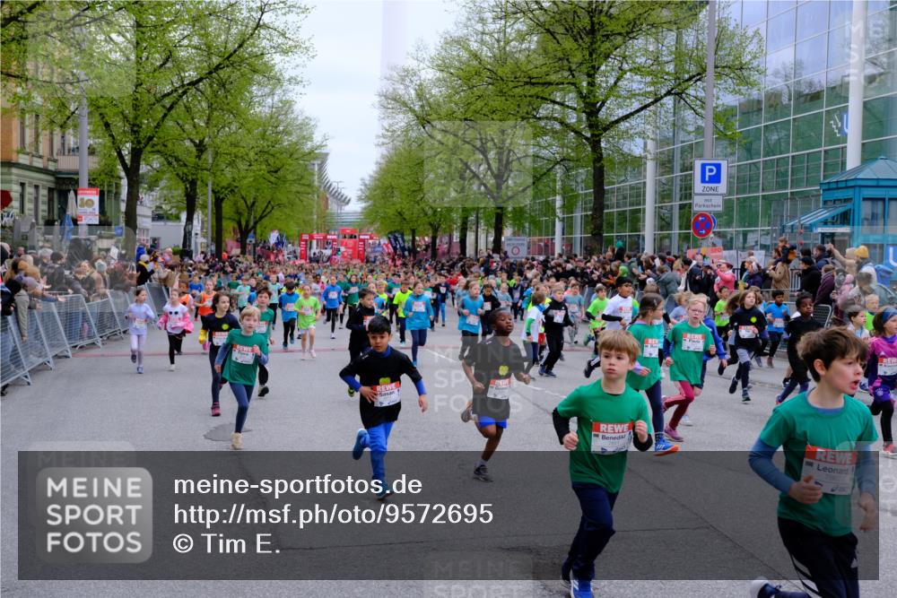 25.04.2026 - Das Zehntel Tim E. http://msf.ph/oto/9572695 25.04.2026 10:33:29 Ziel  meine-sportfotos.de