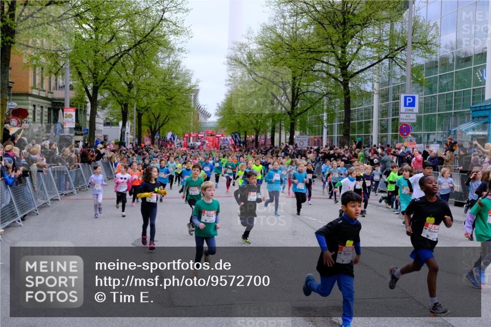 25.04.2026 - Das Zehntel Tim E. http://msf.ph/oto/9572700 25.04.2026 10:33:30 Ziel  meine-sportfotos.de
