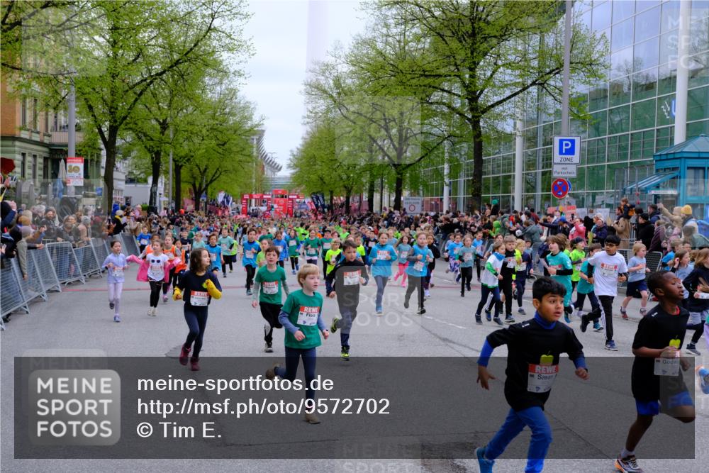 25.04.2026 - Das Zehntel Tim E. http://msf.ph/oto/9572702 25.04.2026 10:33:30 Ziel  meine-sportfotos.de