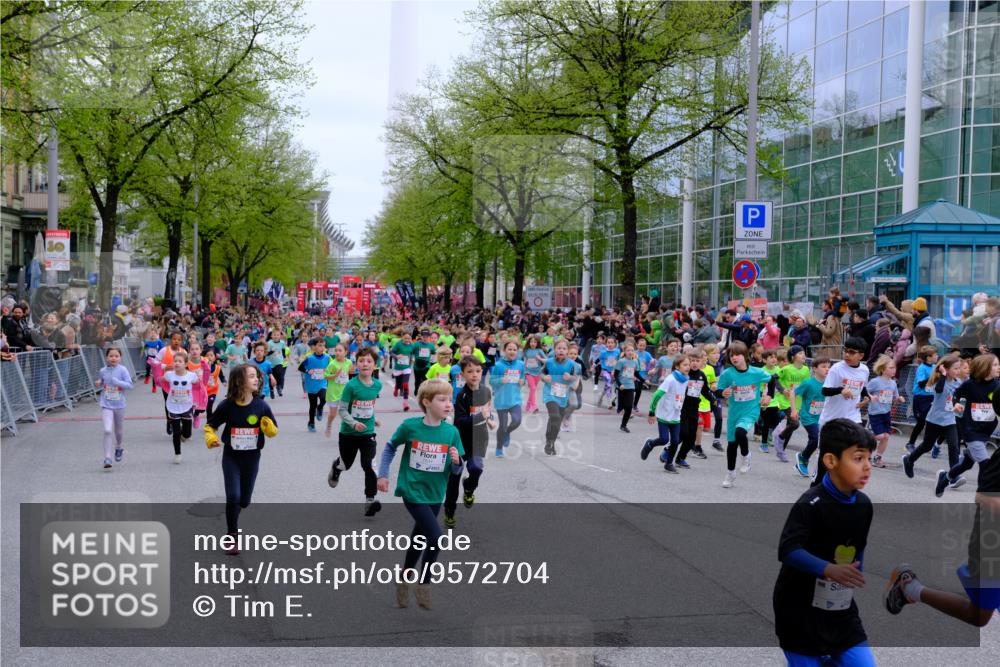 25.04.2026 - Das Zehntel Tim E. http://msf.ph/oto/9572704 25.04.2026 10:33:30 Ziel  meine-sportfotos.de