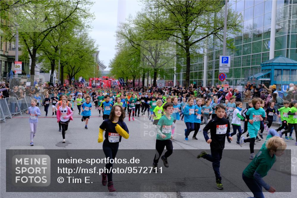 25.04.2026 - Das Zehntel Tim E. http://msf.ph/oto/9572711 25.04.2026 10:33:31 Ziel  meine-sportfotos.de