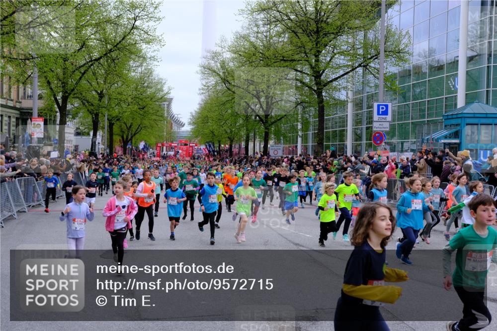 25.04.2026 - Das Zehntel Tim E. http://msf.ph/oto/9572715 25.04.2026 10:33:32 Ziel  meine-sportfotos.de