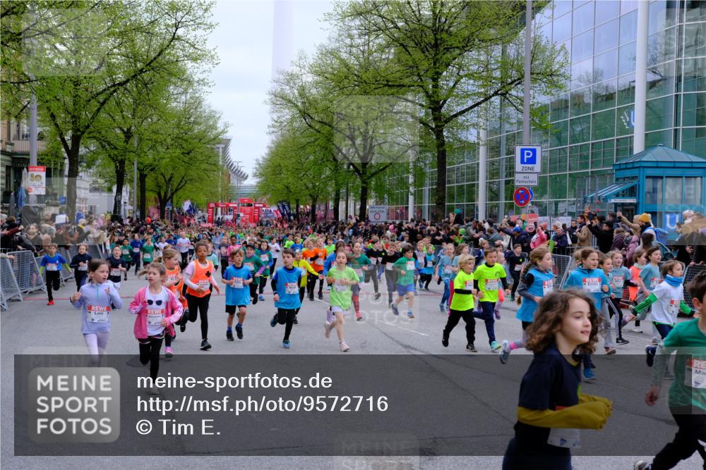 25.04.2026 - Das Zehntel Tim E. http://msf.ph/oto/9572716 25.04.2026 10:33:32 Ziel  meine-sportfotos.de