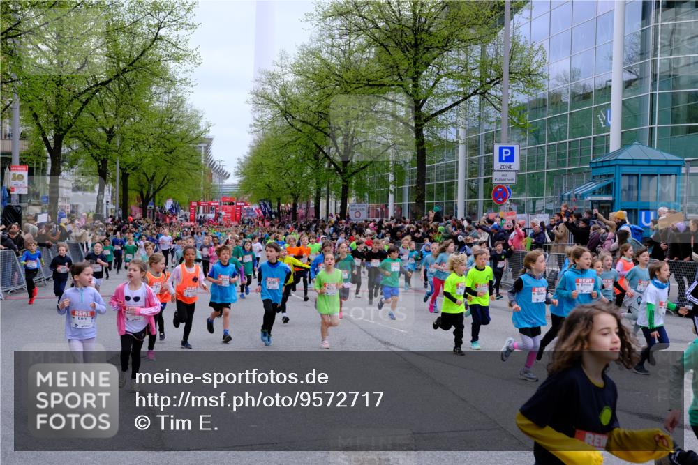 25.04.2026 - Das Zehntel Tim E. http://msf.ph/oto/9572717 25.04.2026 10:33:32 Ziel  meine-sportfotos.de