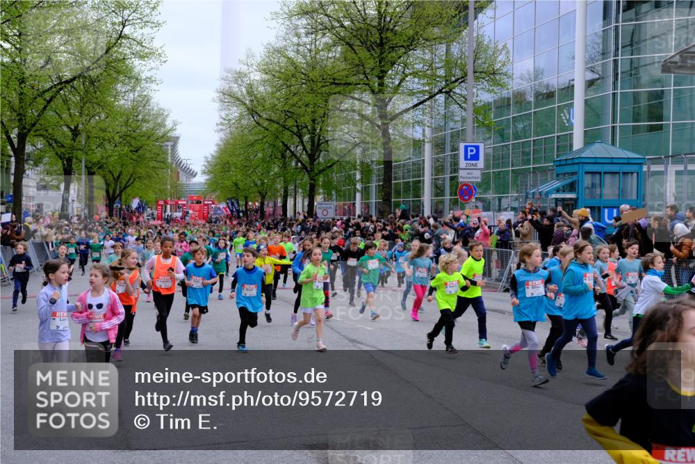 25.04.2026 - Das Zehntel Tim E. http://msf.ph/oto/9572719 25.04.2026 10:33:33 Ziel  meine-sportfotos.de