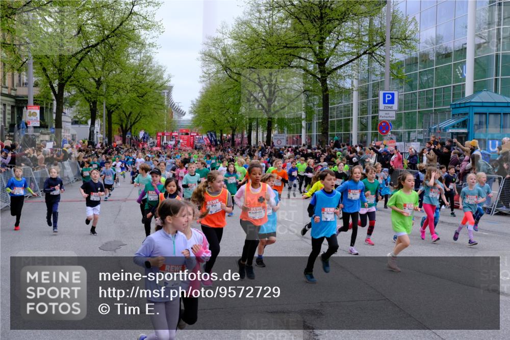 25.04.2026 - Das Zehntel Tim E. http://msf.ph/oto/9572729 25.04.2026 10:33:34 Ziel  meine-sportfotos.de
