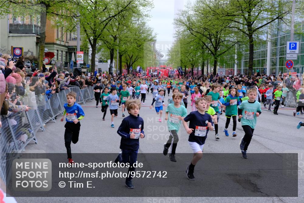 25.04.2026 - Das Zehntel Tim E. http://msf.ph/oto/9572742 25.04.2026 10:33:36 Ziel  meine-sportfotos.de