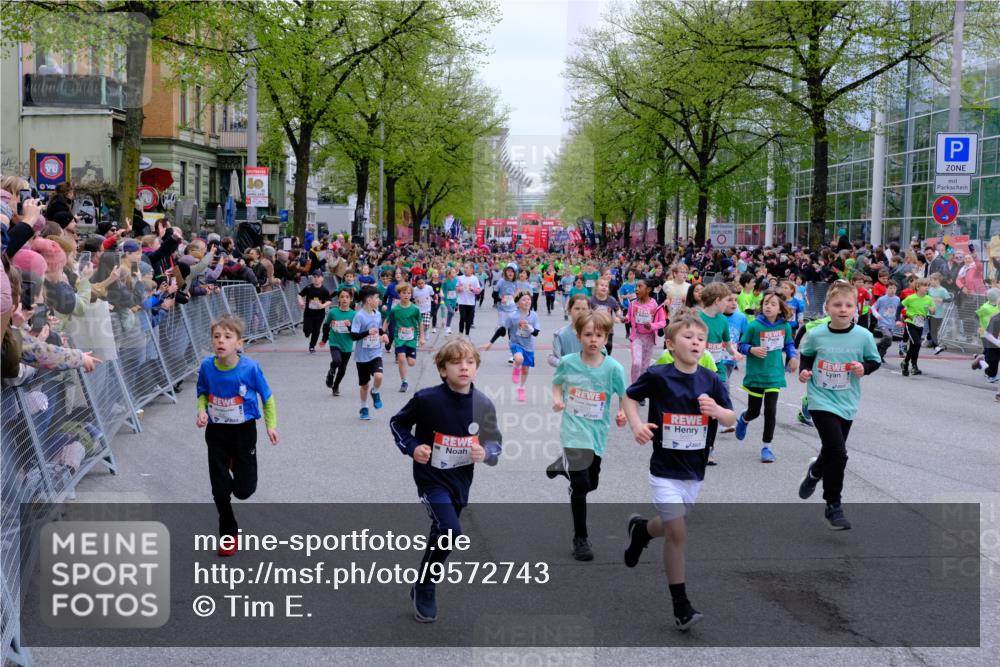 25.04.2026 - Das Zehntel Tim E. http://msf.ph/oto/9572743 25.04.2026 10:33:36 Ziel  meine-sportfotos.de