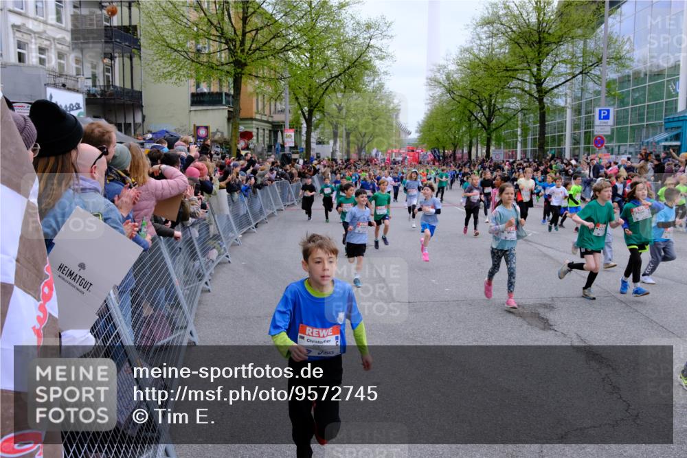 25.04.2026 - Das Zehntel Tim E. http://msf.ph/oto/9572745 25.04.2026 10:33:38 Ziel  meine-sportfotos.de