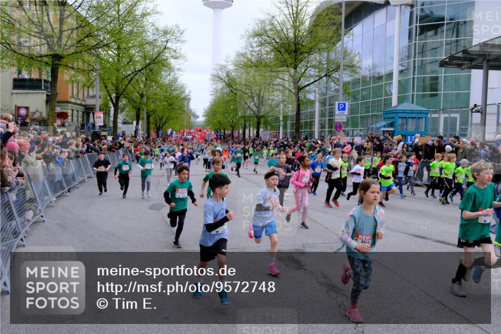 25.04.2026 - Das Zehntel Tim E. http://msf.ph/oto/9572748 25.04.2026 10:33:39 Ziel  meine-sportfotos.de