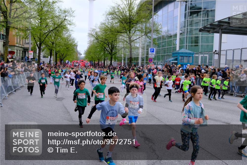 25.04.2026 - Das Zehntel Tim E. http://msf.ph/oto/9572751 25.04.2026 10:33:39 Ziel  meine-sportfotos.de
