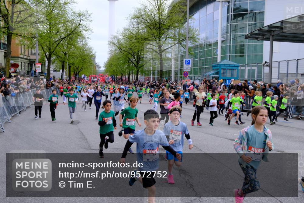 25.04.2026 - Das Zehntel Tim E. http://msf.ph/oto/9572752 25.04.2026 10:33:39 Ziel  meine-sportfotos.de