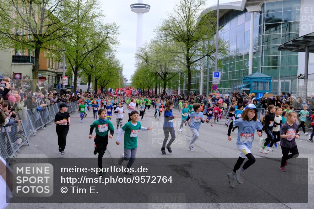 25.04.2026 - Das Zehntel Tim E. http://msf.ph/oto/9572764 25.04.2026 10:33:41 Ziel  meine-sportfotos.de