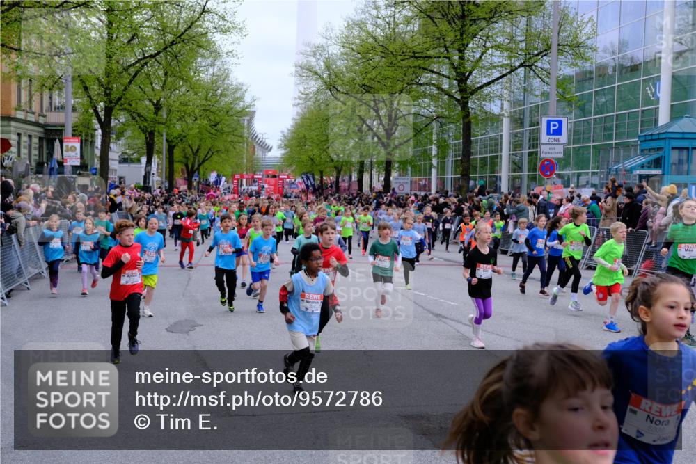 25.04.2026 - Das Zehntel Tim E. http://msf.ph/oto/9572786 25.04.2026 10:33:46 Ziel  meine-sportfotos.de
