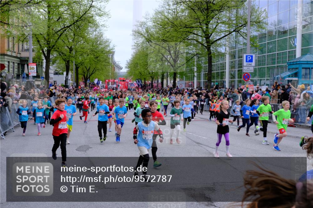 25.04.2026 - Das Zehntel Tim E. http://msf.ph/oto/9572787 25.04.2026 10:33:46 Ziel  meine-sportfotos.de