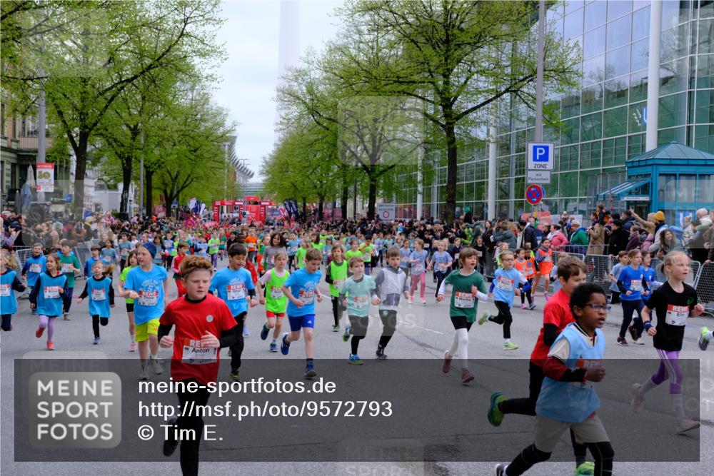25.04.2026 - Das Zehntel Tim E. http://msf.ph/oto/9572793 25.04.2026 10:33:47 Ziel  meine-sportfotos.de