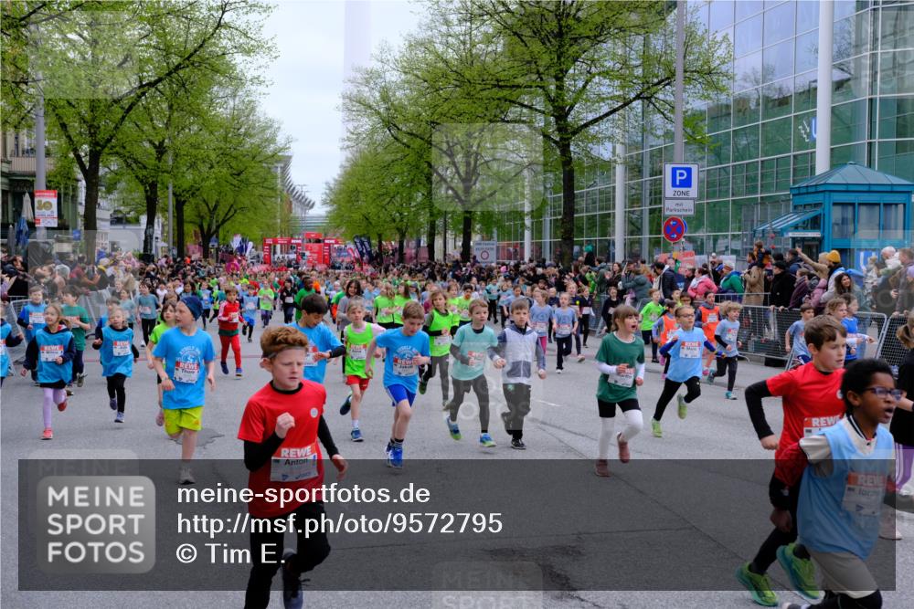 25.04.2026 - Das Zehntel Tim E. http://msf.ph/oto/9572795 25.04.2026 10:33:48 Ziel  meine-sportfotos.de