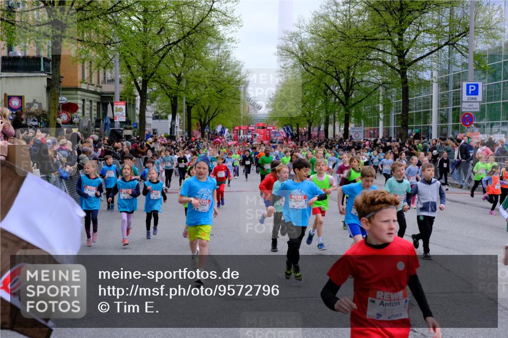 25.04.2026 - Das Zehntel Tim E. http://msf.ph/oto/9572796 25.04.2026 10:33:48 Ziel  meine-sportfotos.de