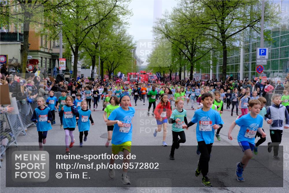 25.04.2026 - Das Zehntel Tim E. http://msf.ph/oto/9572802 25.04.2026 10:33:49 Ziel  meine-sportfotos.de