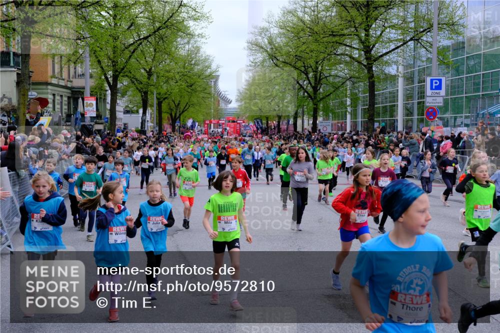 25.04.2026 - Das Zehntel Tim E. http://msf.ph/oto/9572810 25.04.2026 10:33:50 Ziel  meine-sportfotos.de