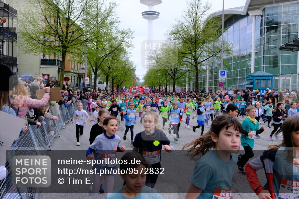 25.04.2026 - Das Zehntel Tim E. http://msf.ph/oto/9572832 25.04.2026 10:33:56 Ziel  meine-sportfotos.de