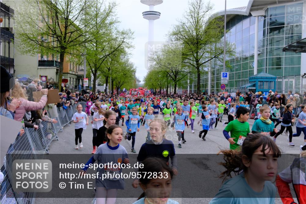 25.04.2026 - Das Zehntel Tim E. http://msf.ph/oto/9572833 25.04.2026 10:33:56 Ziel  meine-sportfotos.de