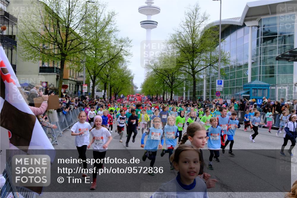 25.04.2026 - Das Zehntel Tim E. http://msf.ph/oto/9572836 25.04.2026 10:33:57 Ziel  meine-sportfotos.de