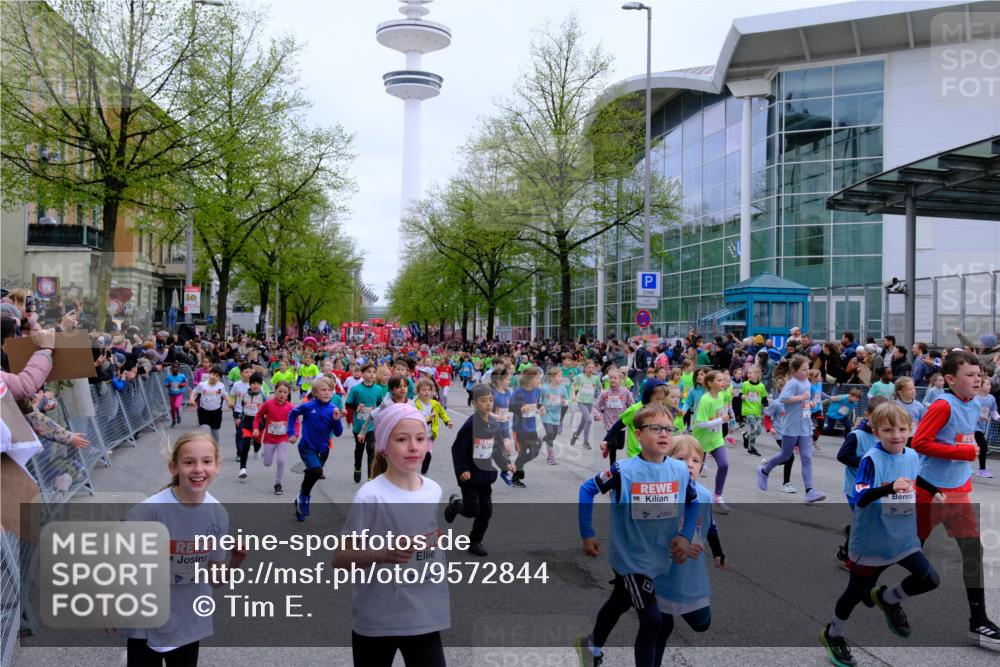 25.04.2026 - Das Zehntel Tim E. http://msf.ph/oto/9572844 25.04.2026 10:33:58 Ziel  meine-sportfotos.de