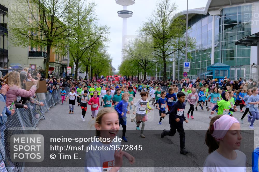25.04.2026 - Das Zehntel Tim E. http://msf.ph/oto/9572845 25.04.2026 10:33:58 Ziel  meine-sportfotos.de