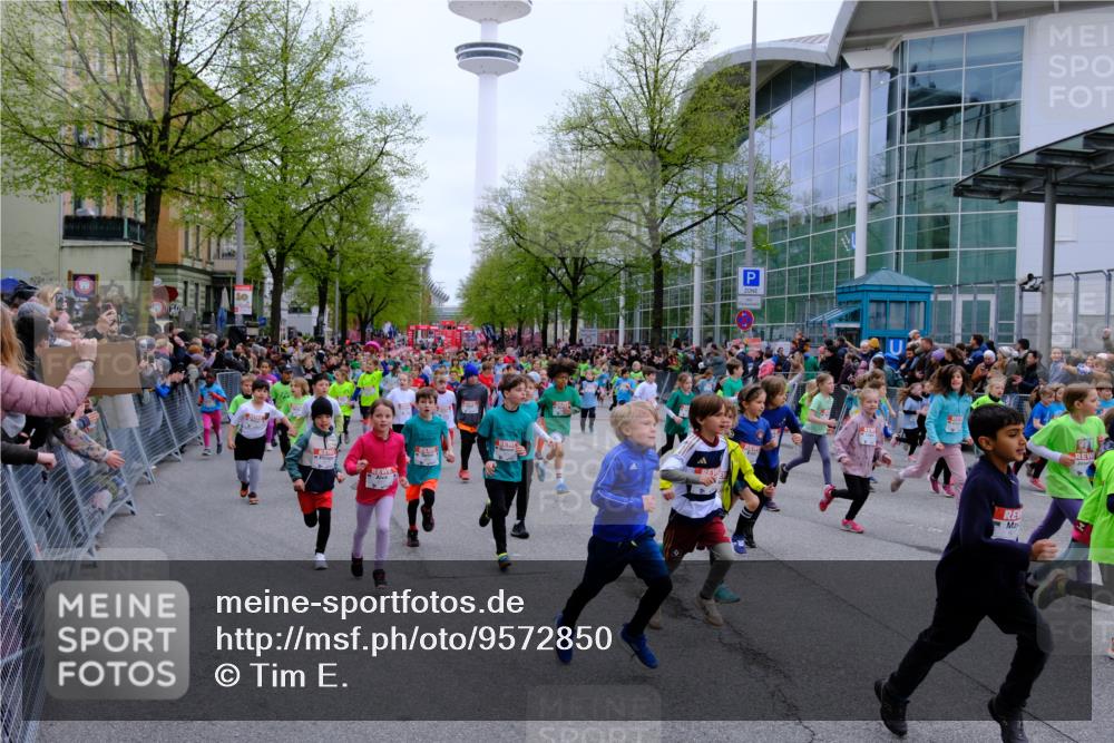 25.04.2026 - Das Zehntel Tim E. http://msf.ph/oto/9572850 25.04.2026 10:33:59 Ziel  meine-sportfotos.de