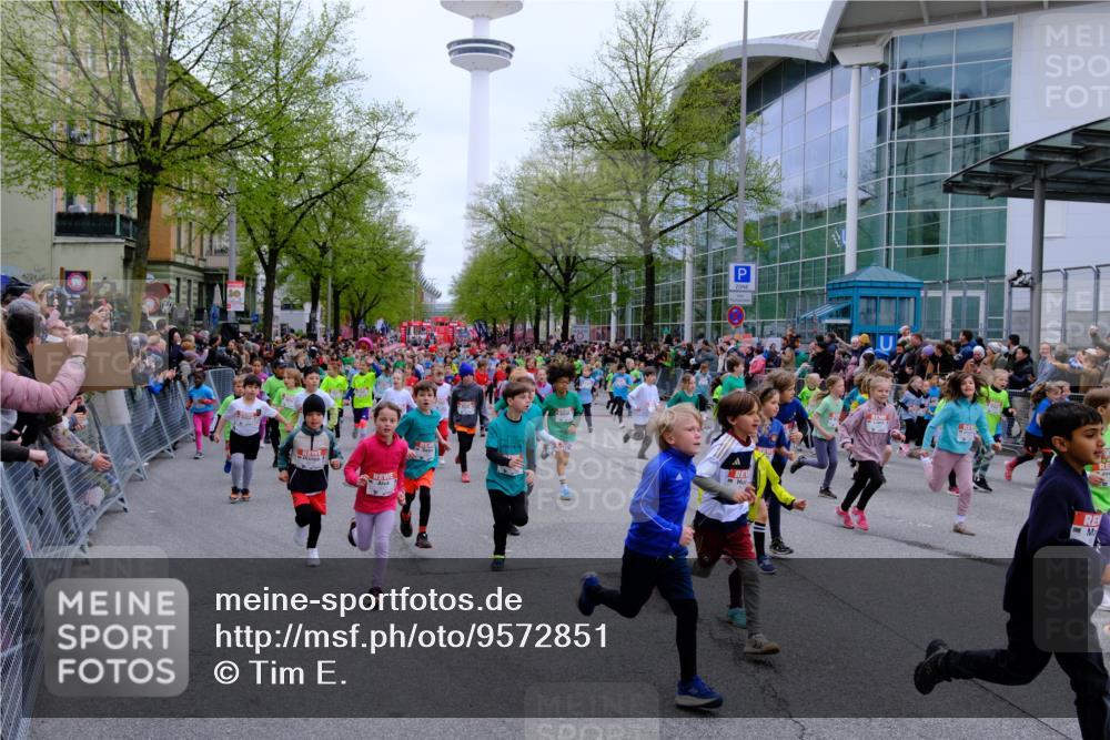 25.04.2026 - Das Zehntel Tim E. http://msf.ph/oto/9572851 25.04.2026 10:33:59 Ziel  meine-sportfotos.de