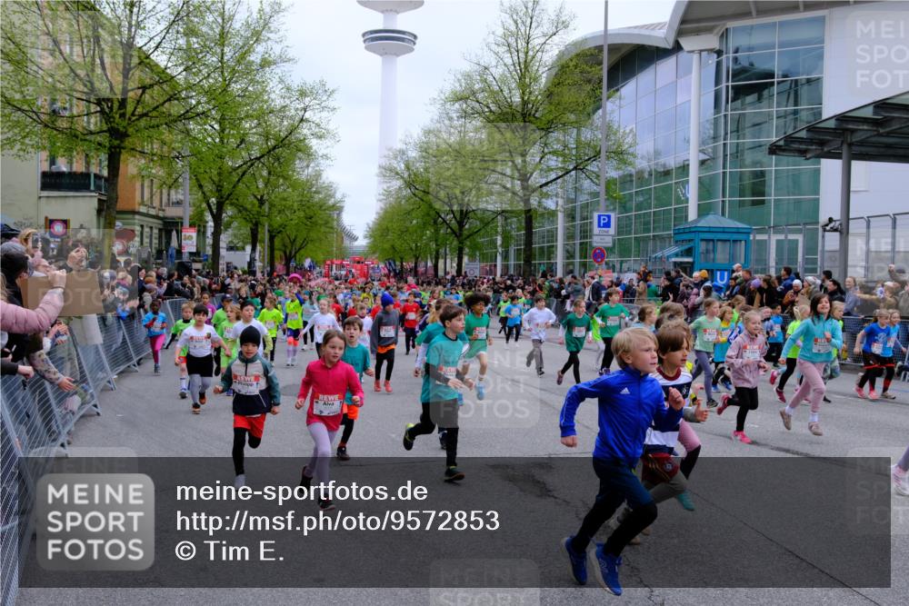 25.04.2026 - Das Zehntel Tim E. http://msf.ph/oto/9572853 25.04.2026 10:33:59 Ziel  meine-sportfotos.de