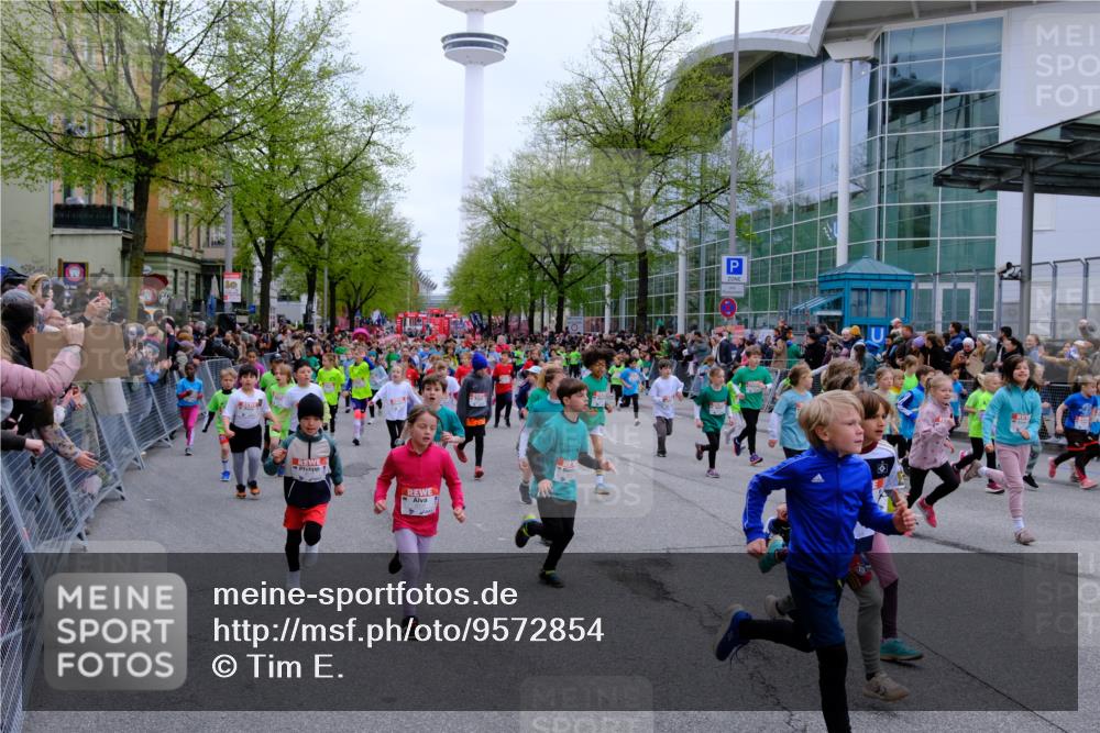 25.04.2026 - Das Zehntel Tim E. http://msf.ph/oto/9572854 25.04.2026 10:33:59 Ziel  meine-sportfotos.de