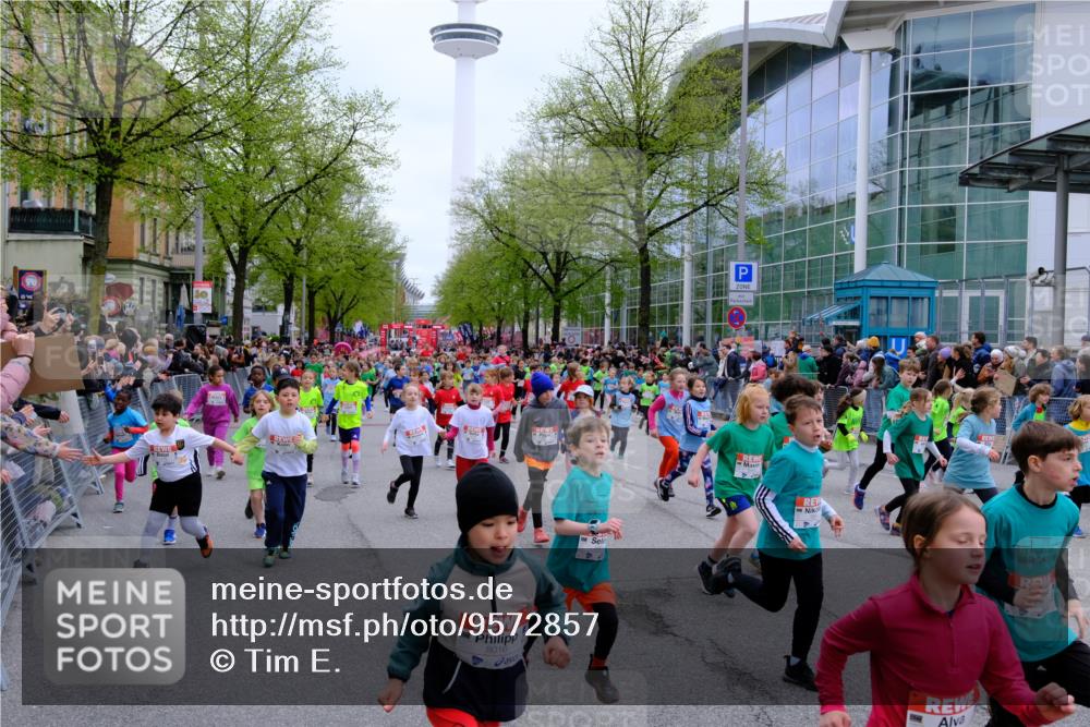 25.04.2026 - Das Zehntel Tim E. http://msf.ph/oto/9572857 25.04.2026 10:34:00 Ziel  meine-sportfotos.de