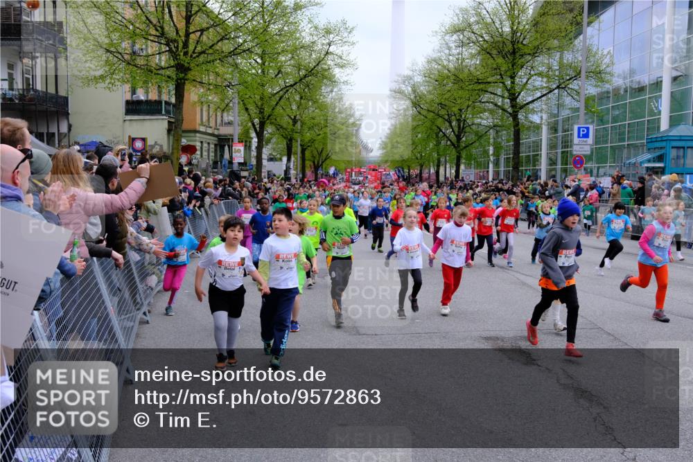 25.04.2026 - Das Zehntel Tim E. http://msf.ph/oto/9572863 25.04.2026 10:34:01 Ziel  meine-sportfotos.de