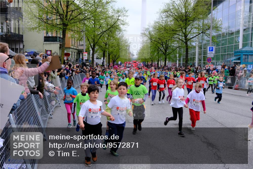 25.04.2026 - Das Zehntel Tim E. http://msf.ph/oto/9572871 25.04.2026 10:34:02 Ziel  meine-sportfotos.de