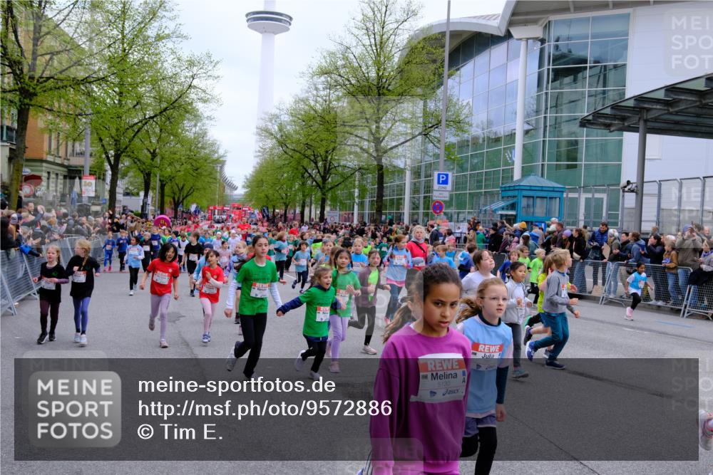 25.04.2026 - Das Zehntel Tim E. http://msf.ph/oto/9572886 25.04.2026 10:34:07 Ziel  meine-sportfotos.de