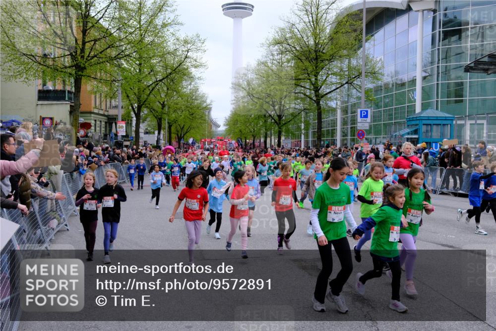 25.04.2026 - Das Zehntel Tim E. http://msf.ph/oto/9572891 25.04.2026 10:34:08 Ziel  meine-sportfotos.de