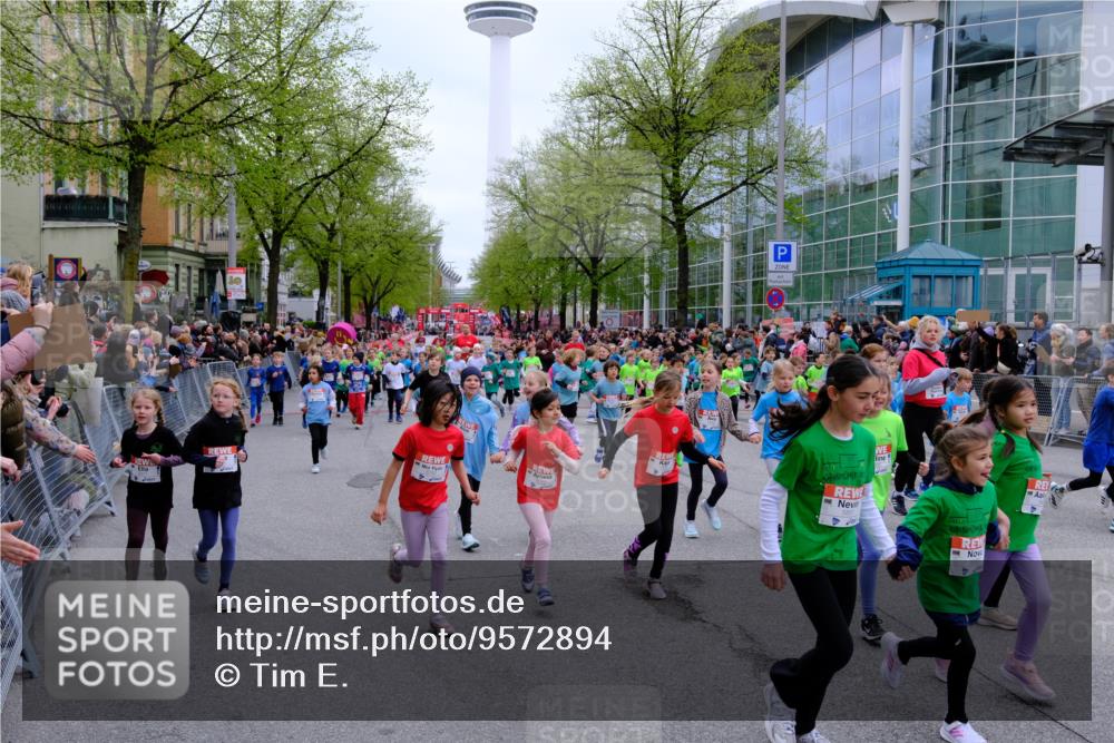25.04.2026 - Das Zehntel Tim E. http://msf.ph/oto/9572894 25.04.2026 10:34:09 Ziel  meine-sportfotos.de