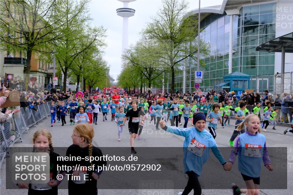 25.04.2026 - Das Zehntel Tim E. http://msf.ph/oto/9572902 25.04.2026 10:34:11 Ziel  meine-sportfotos.de
