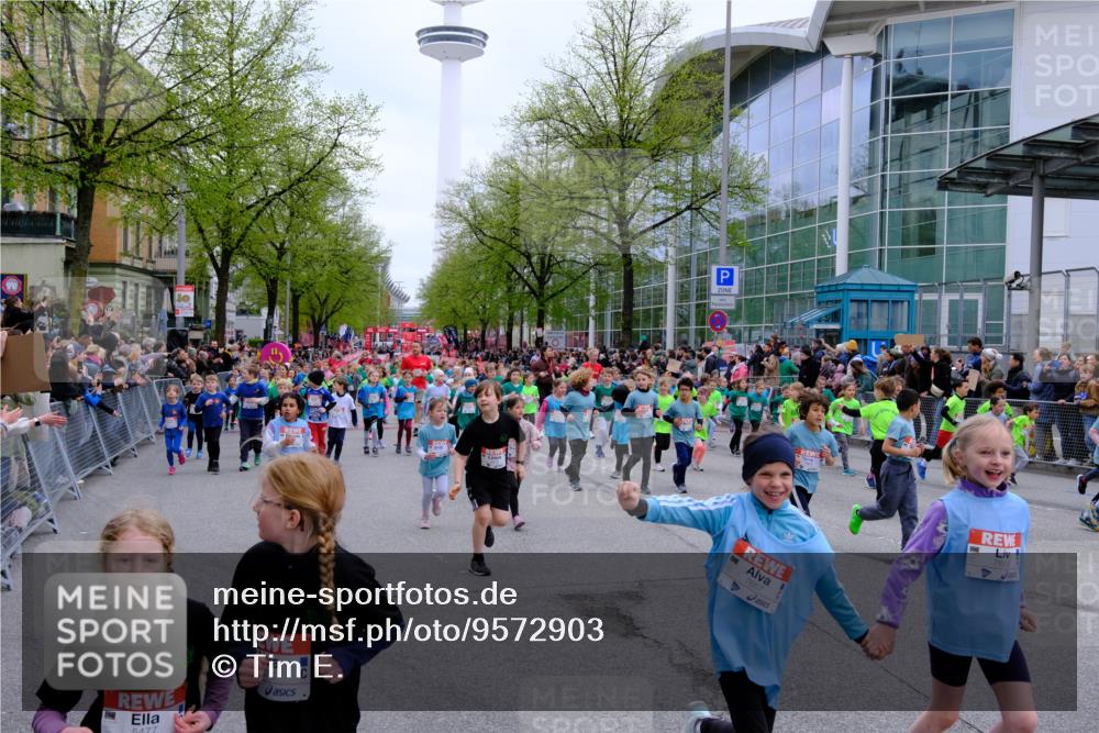 25.04.2026 - Das Zehntel Tim E. http://msf.ph/oto/9572903 25.04.2026 10:34:11 Ziel  meine-sportfotos.de