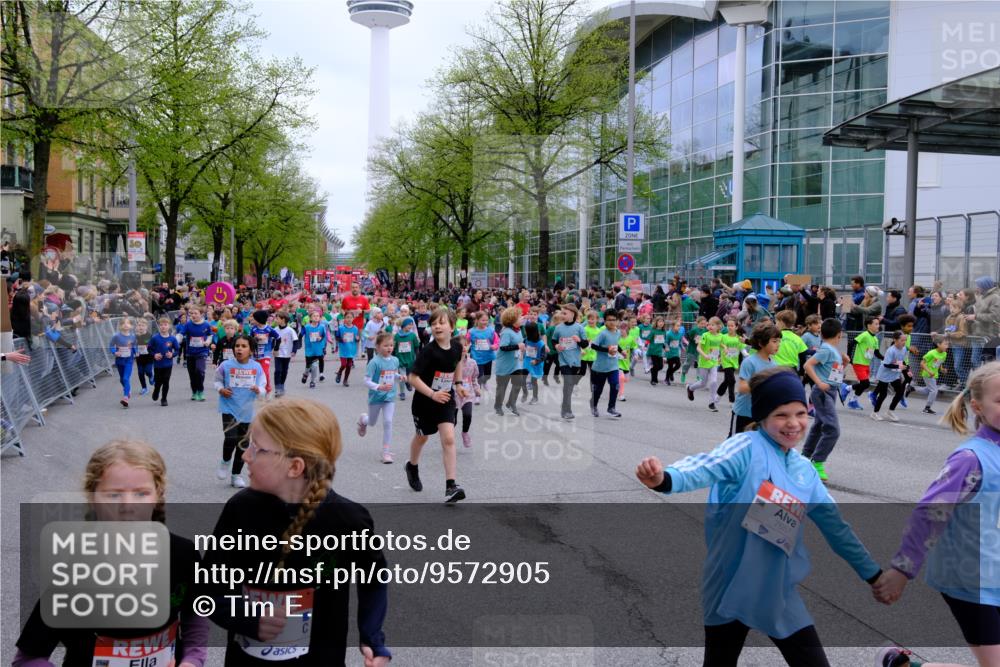 25.04.2026 - Das Zehntel Tim E. http://msf.ph/oto/9572905 25.04.2026 10:34:11 Ziel  meine-sportfotos.de